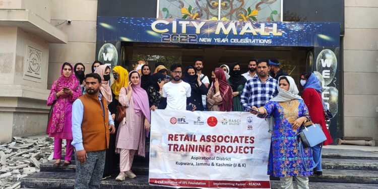 Successful Placement of Retail Associate Trainees of IIFL (in collaboration with REACHA & Army) Retail Training Centre, Kupwara