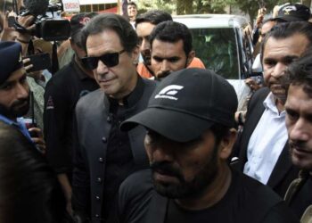 Pakistan: Arrest warrant issued against Imran Khan in Islamabad for remarks against session judge