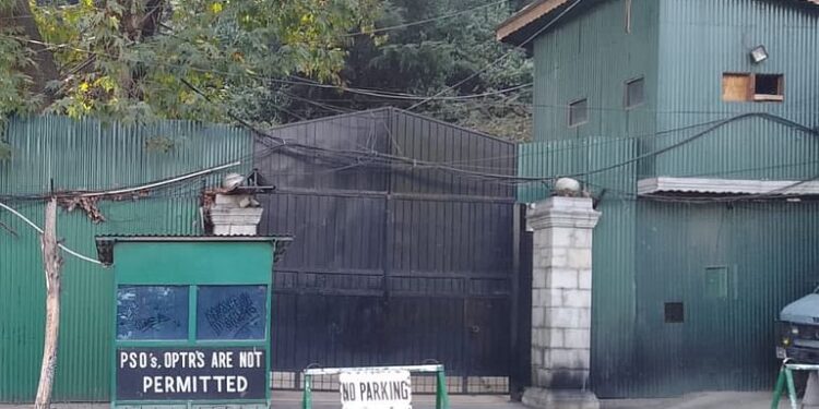 No restrictions on Mehbooba; she is free to travel: Srinagar Police